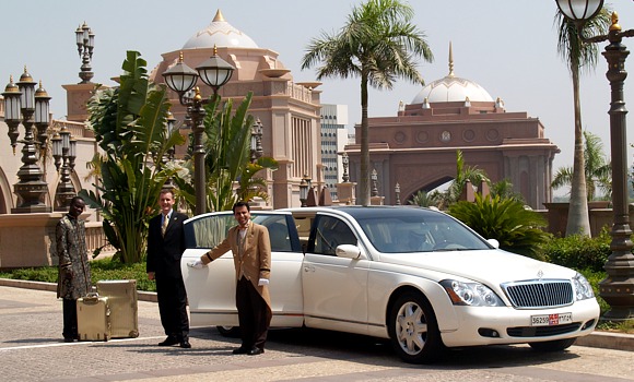 Arrival at the Emirates Palace