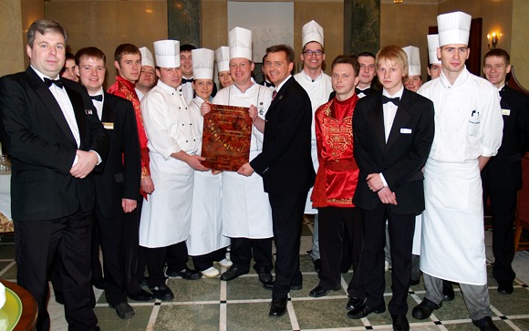 2007 Award-Hand-Out - Caviar Bar & Restaurant