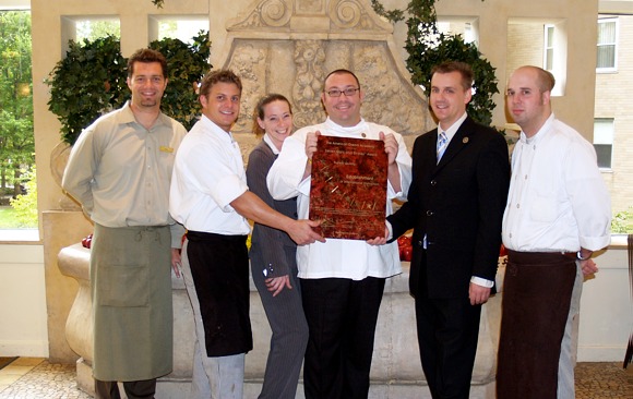 Award-Hand-Out Lacroix Restaurant at The Rittenhouse Philadelphia, USA