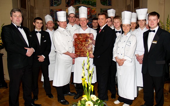 2007 Award-Hand-Out - L'Europe Restaurant