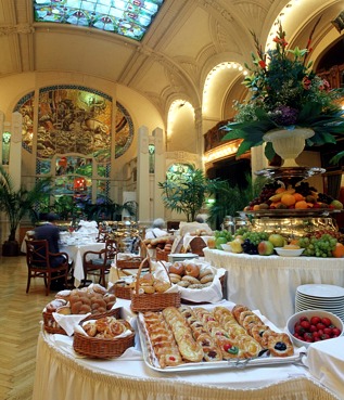 Grand Hotel Europe Breakfast