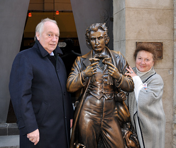 Statue of Leopold von Sacher-Masoch