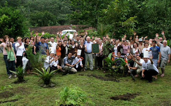 Seven Stars Green World Award - Tabacon - Planting