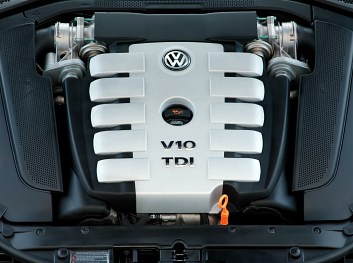 Volkswagen Phaeton V10 TDI engine