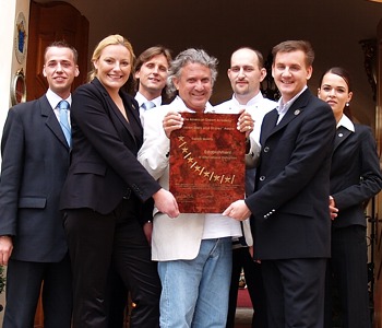 2007 Alchymist Grand Hotel & Spa - Award-Hand-Out