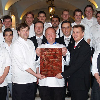 2007 Heinz Winkler - Venetian Restaurant - Award-Hand-Out