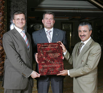 2007 Emirates Palace - Award-Hand-Out