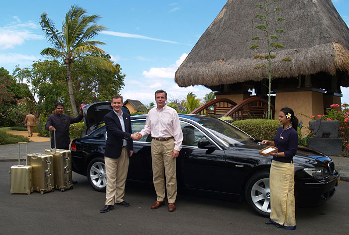 Thorsten Buehrmann & Sjefke Jansen - Arrival - The Oberoi Mauritius