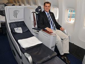 EgyptAir - Thorsten Buehrmann - Business Class - Boeing 777-300ER